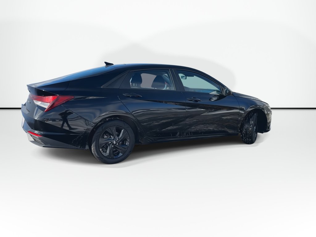 2023 Hyundai Elantra in Antigonish, Nova Scotia - 4 - w1024h768px