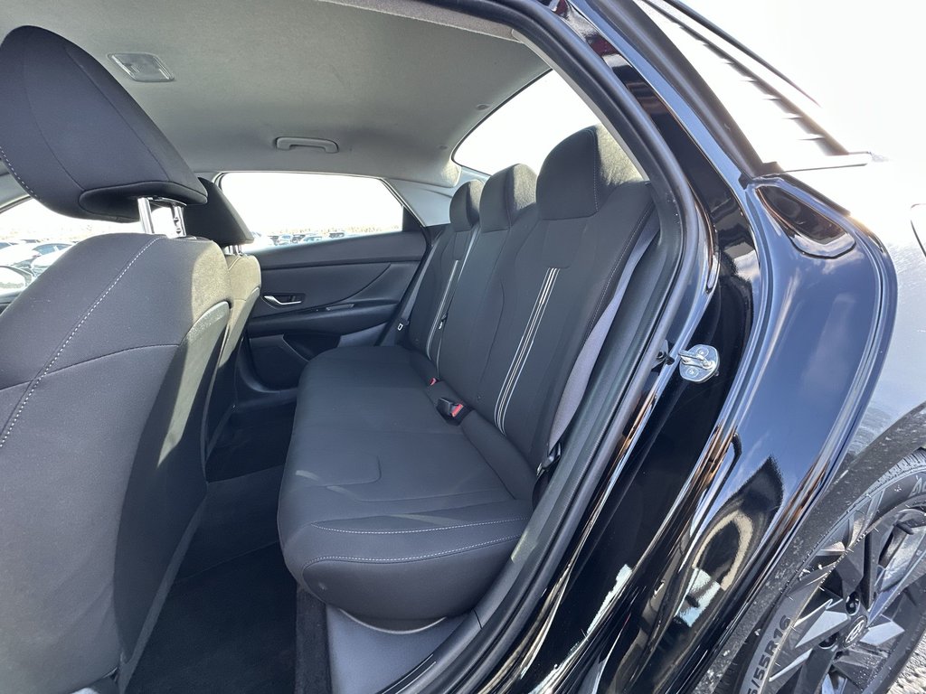 2023 Hyundai Elantra in Antigonish, Nova Scotia - 33 - w1024h768px