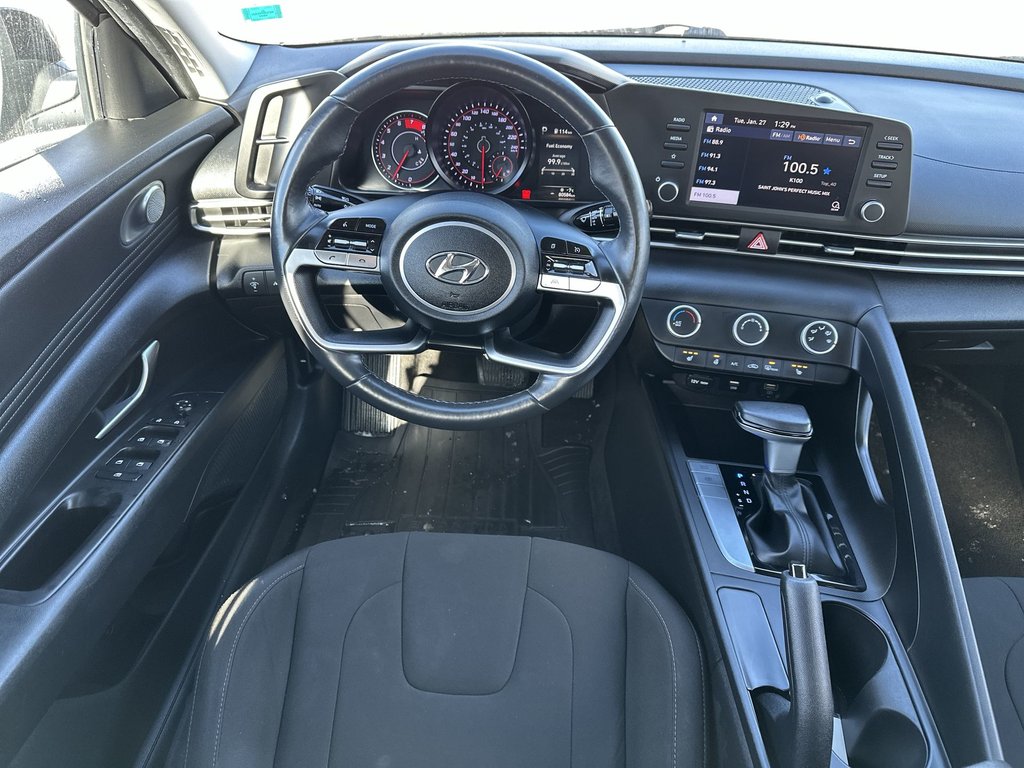 2023 Hyundai Elantra in Antigonish, Nova Scotia - 12 - w1024h768px