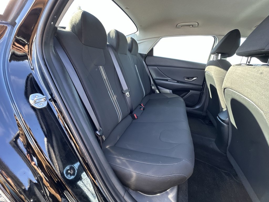 2023 Hyundai Elantra in Antigonish, Nova Scotia - 40 - w1024h768px