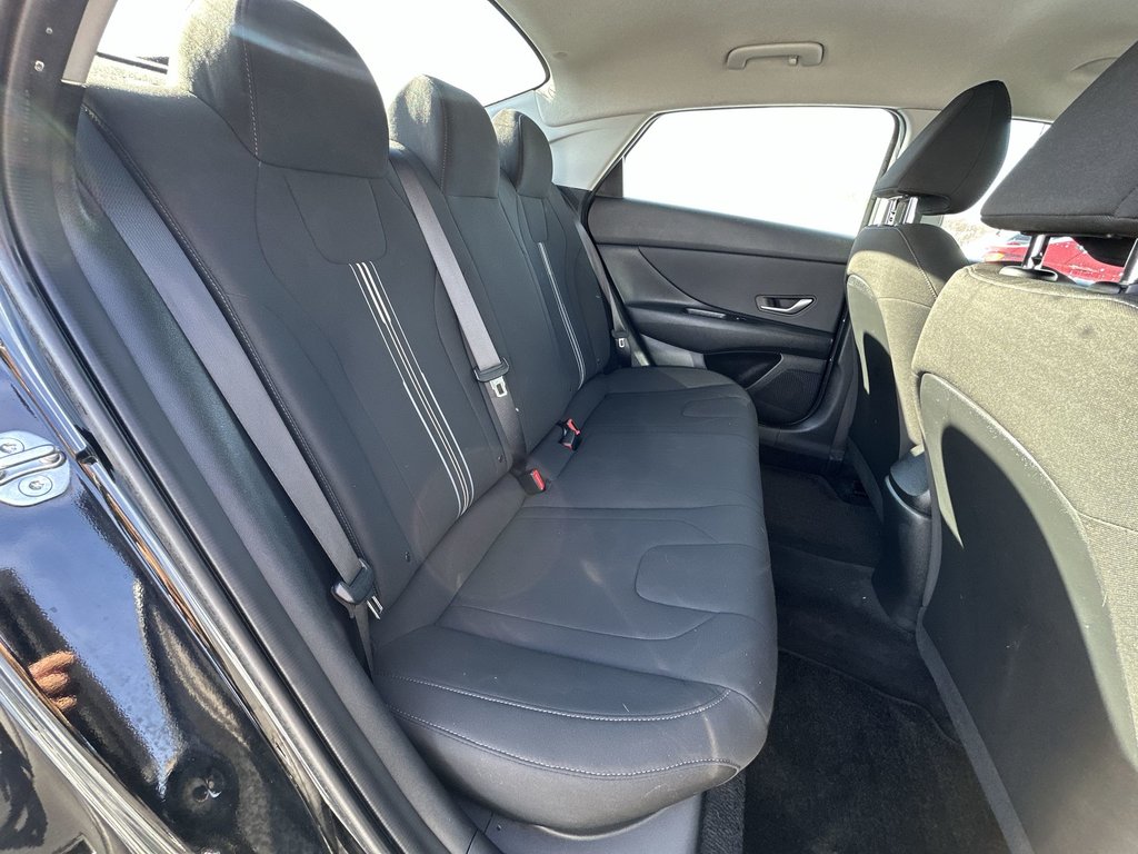 2023 Hyundai Elantra in Antigonish, Nova Scotia - 39 - w1024h768px