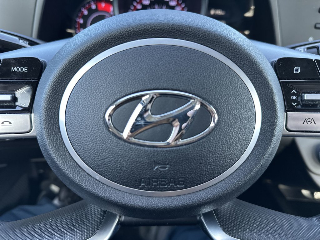 2023 Hyundai Elantra Preferred | Cam | HtdSeat | Warranty to 2028 in Saint John, New Brunswick - 19 - w1024h768px