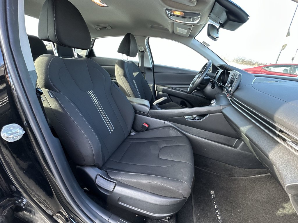 2023 Hyundai Elantra Preferred | Cam | HtdSeat | Warranty to 2028 in Saint John, New Brunswick - 42 - w1024h768px