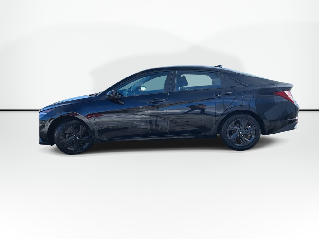 2023 Hyundai Elantra Preferred | Cam | HtdSeat | Warranty to 2028 in Saint John, New Brunswick - 5 - w1024h768px