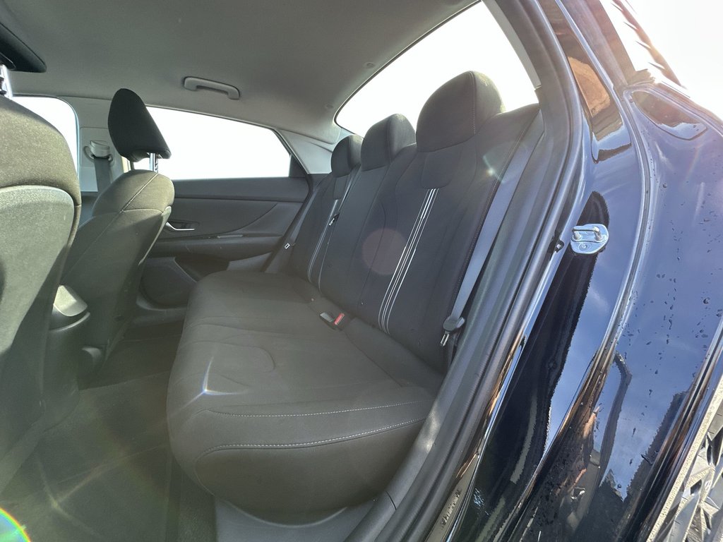 2023 Hyundai Elantra Preferred | Cam | HtdSeat | Warranty to 2028 in Saint John, New Brunswick - 34 - w1024h768px