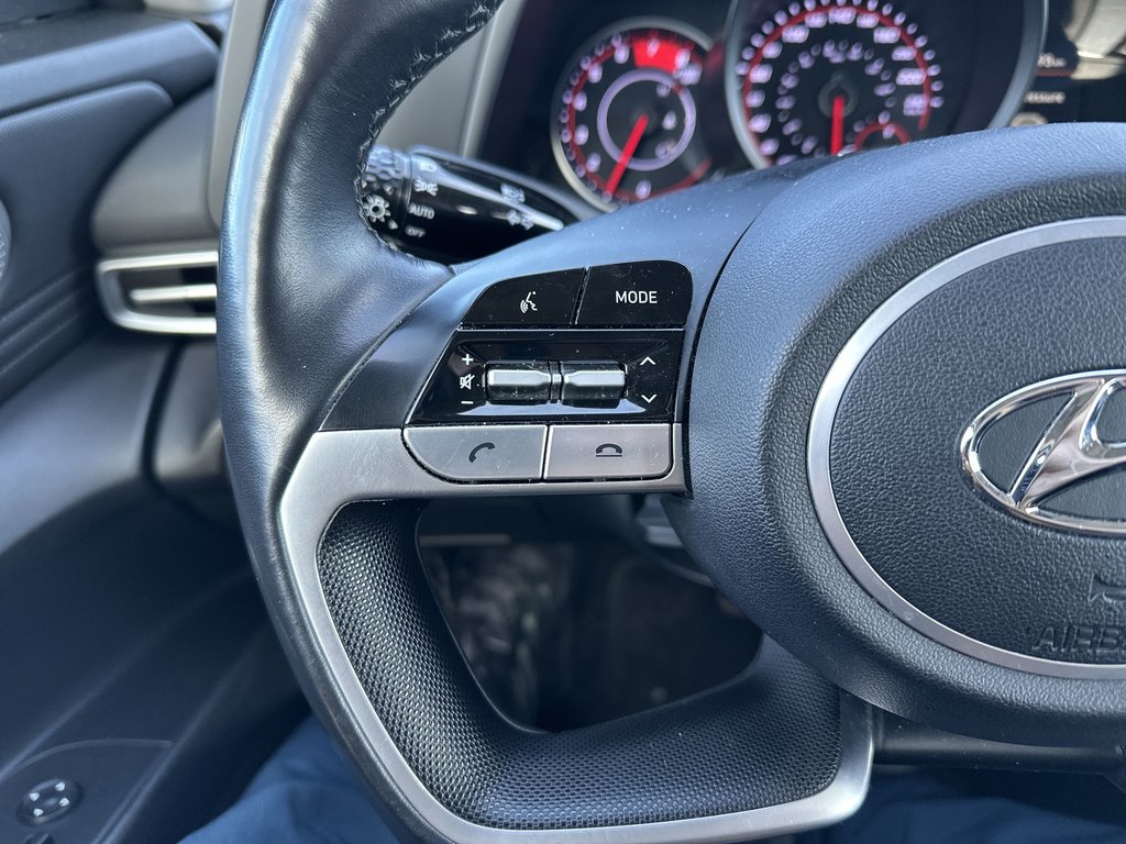 2023 Hyundai Elantra Preferred | Cam | HtdSeat | Warranty to 2028 in Saint John, New Brunswick - 20 - w1024h768px