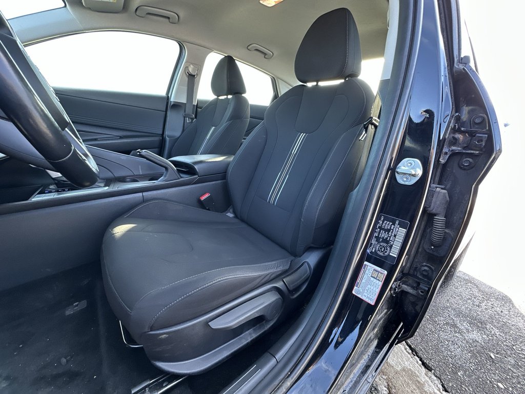 2023 Hyundai Elantra in Antigonish, Nova Scotia - 14 - w1024h768px
