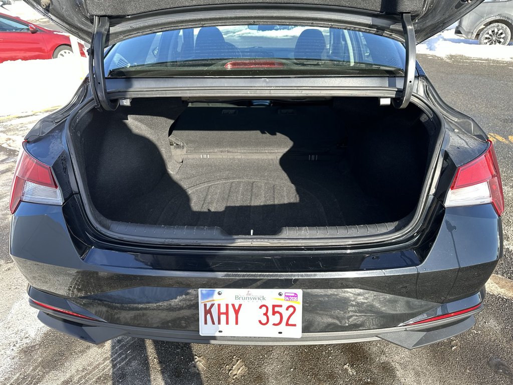 2023 Hyundai Elantra in Antigonish, Nova Scotia - 37 - w1024h768px