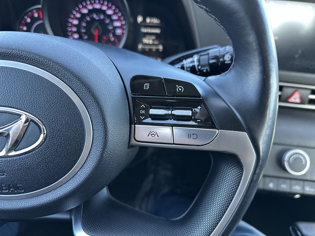 2023 Hyundai Elantra in Antigonish, Nova Scotia - 21 - w1024h768px