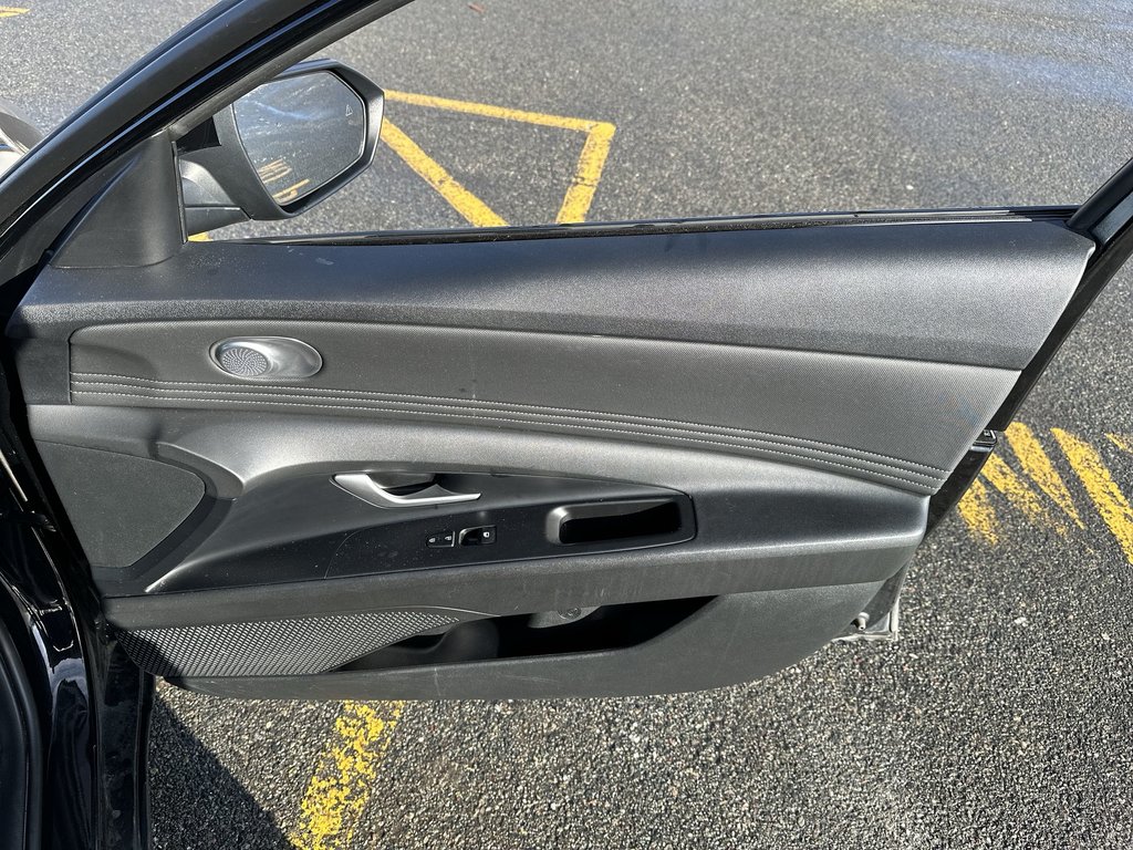 2023 Hyundai Elantra in Antigonish, Nova Scotia - 46 - w1024h768px