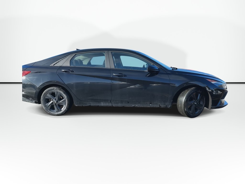 2023 Hyundai Elantra in Antigonish, Nova Scotia - 9 - w1024h768px