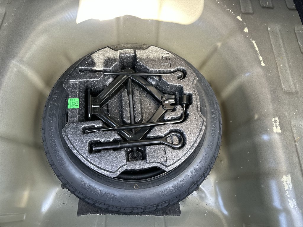 2023 Hyundai Elantra in Antigonish, Nova Scotia - 38 - w1024h768px