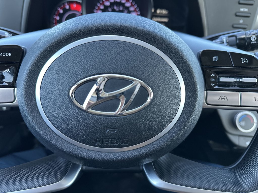 2023 Hyundai Elantra in Antigonish, Nova Scotia - 19 - w1024h768px