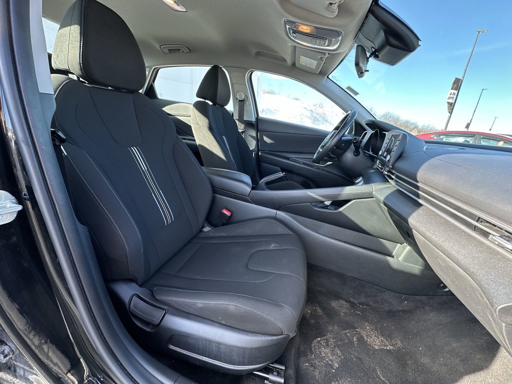 2023 Hyundai Elantra in Antigonish, Nova Scotia - 42 - w1024h768px