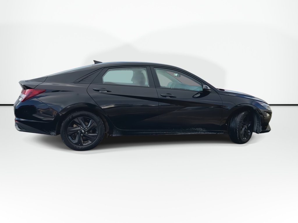 2023 Hyundai Elantra Preferred | Cam | HtdSeats | Warranty to 2028 in Saint John, New Brunswick - 9 - w1024h768px