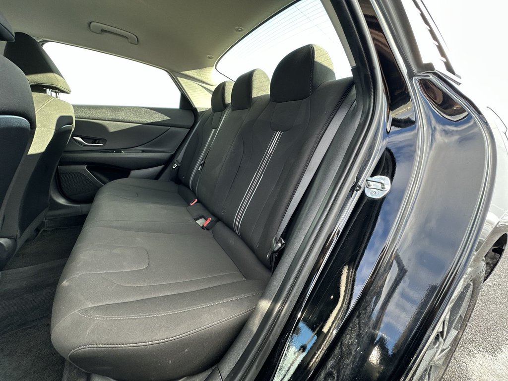 2023 Hyundai Elantra Preferred | Cam | HtdSeats | Warranty to 2028 in Saint John, New Brunswick - 34 - w1024h768px