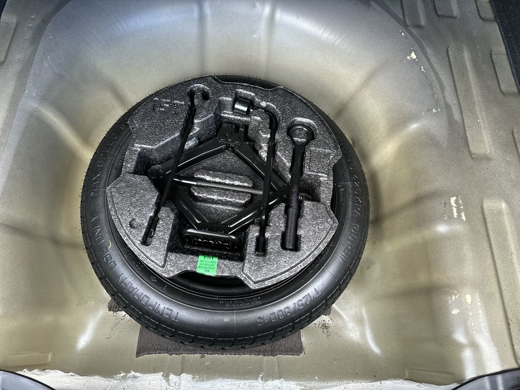 2023 Hyundai Elantra Preferred | Cam | HtdSeats | Warranty to 2028 in Saint John, New Brunswick - 38 - w1024h768px