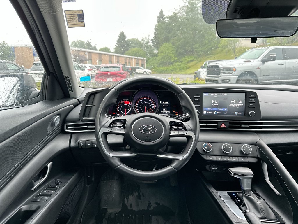 2023 Hyundai Elantra Preferred | RmtStart | HtdSeats | Warranty to 2028 in Saint John, New Brunswick - 12 - w1024h768px