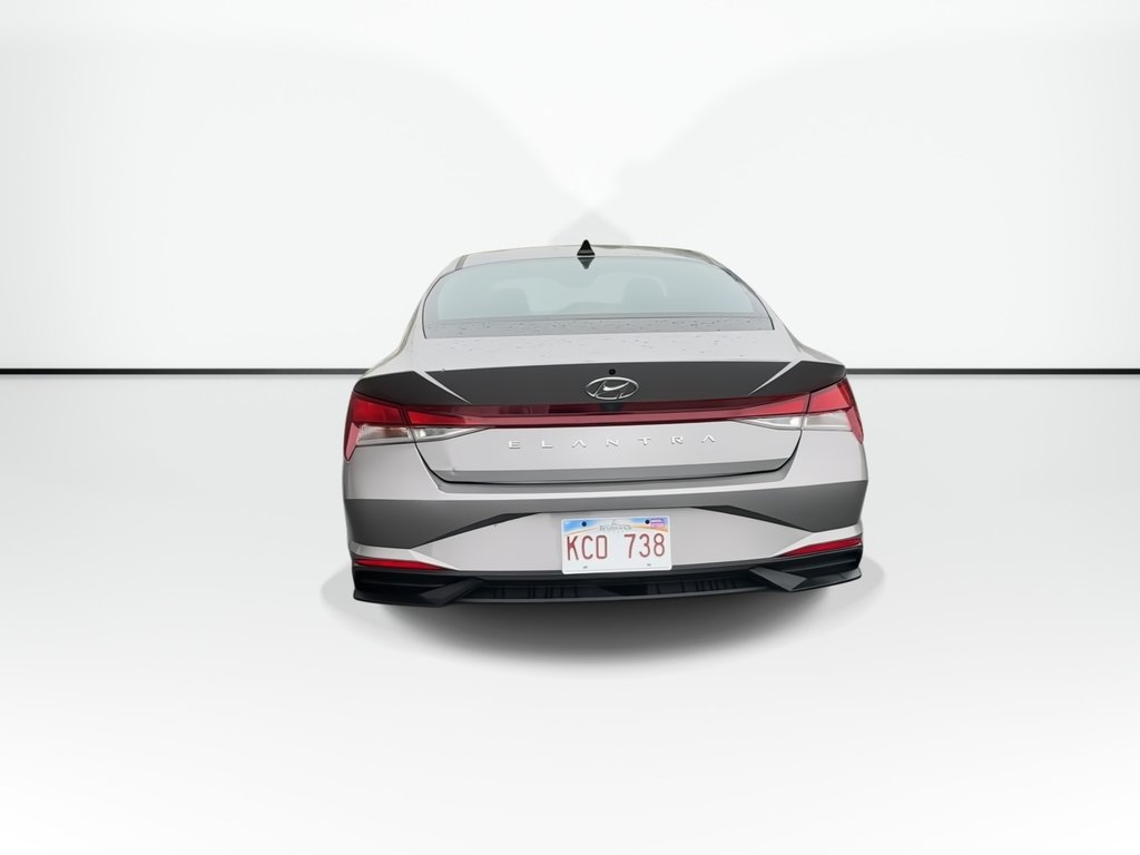 2023 Hyundai Elantra Preferred | RmtStart | HtdSeats | Warranty to 2028 in Saint John, New Brunswick - 9 - w1024h768px