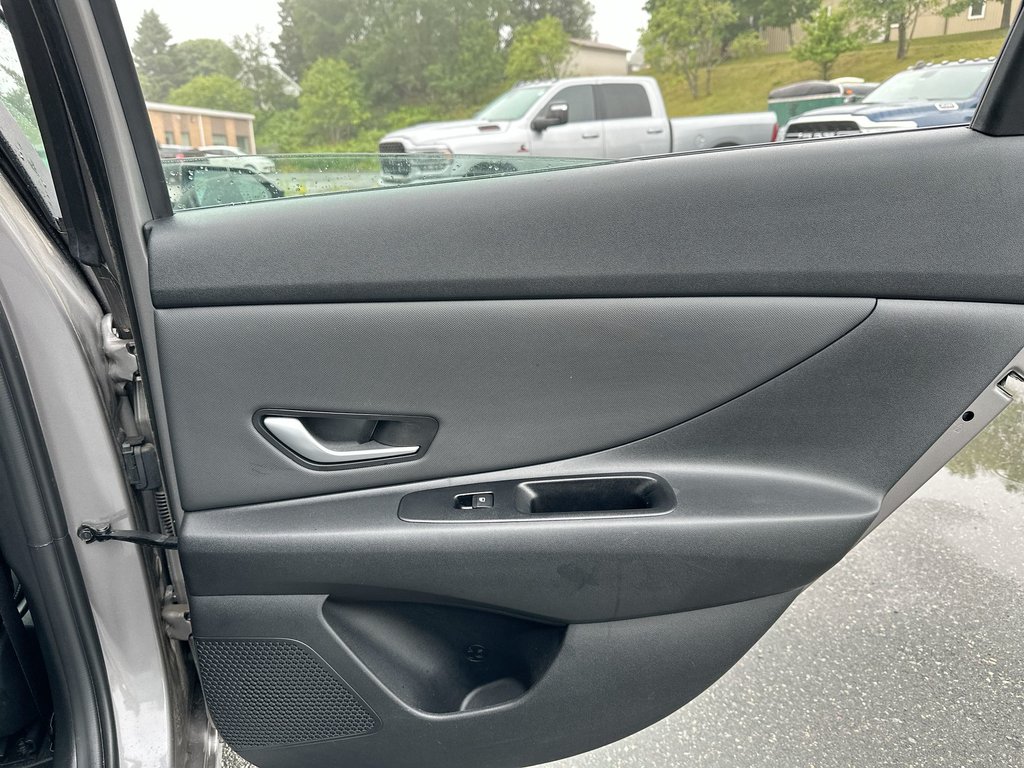 2023 Hyundai Elantra Preferred | RmtStart | HtdSeats | Warranty to 2028 in Saint John, New Brunswick - 41 - w1024h768px