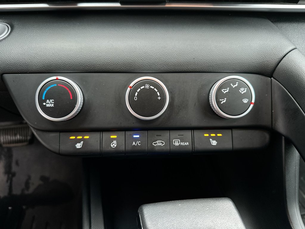 2023 Hyundai Elantra Preferred | RmtStart | HtdSeats | Warranty to 2028 in Saint John, New Brunswick - 27 - w1024h768px