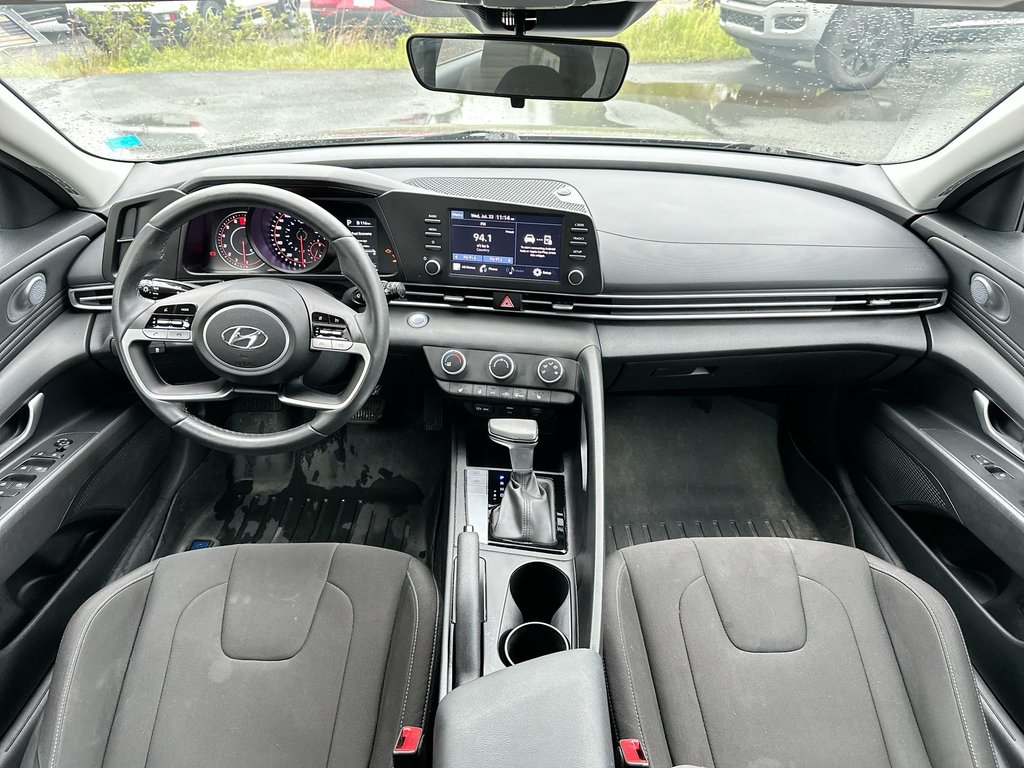 2023 Hyundai Elantra Preferred | RmtStart | HtdSeats | Warranty to 2028 in Saint John, New Brunswick - 16 - w1024h768px