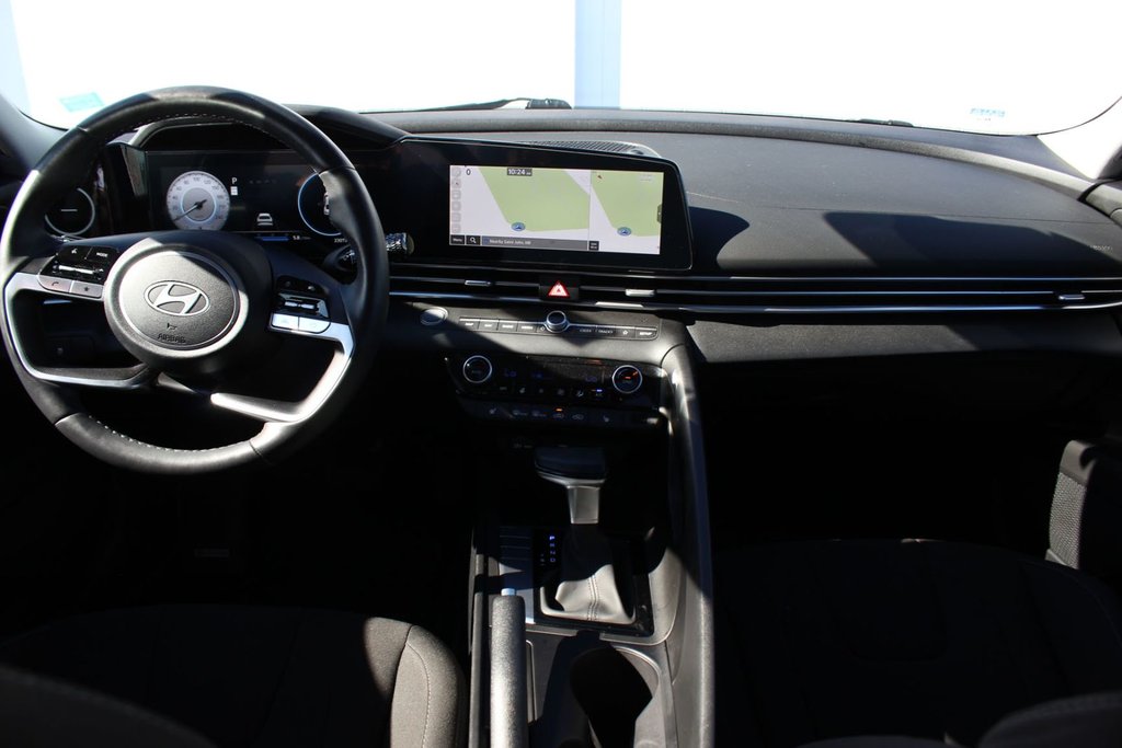 2024 Hyundai Elantra Preferred-Tech | SunRoof | Cam | Warranty to 2029 in Saint John, New Brunswick - 25 - w1024h768px