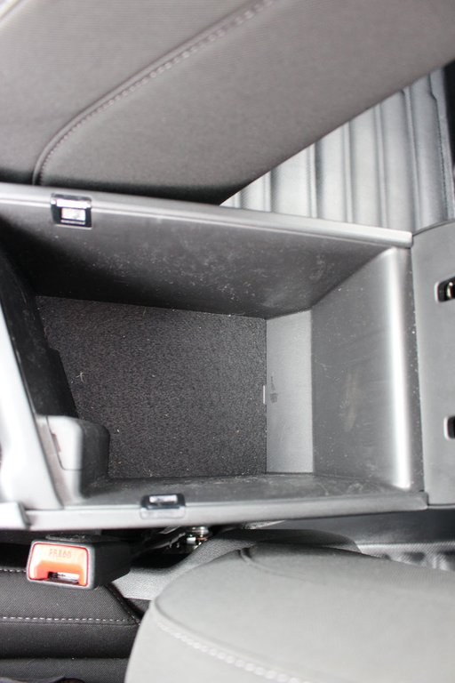 2024 Hyundai Elantra Preferred-Tech | SunRoof | Cam | Warranty to 2029 in Saint John, New Brunswick - 43 - w1024h768px