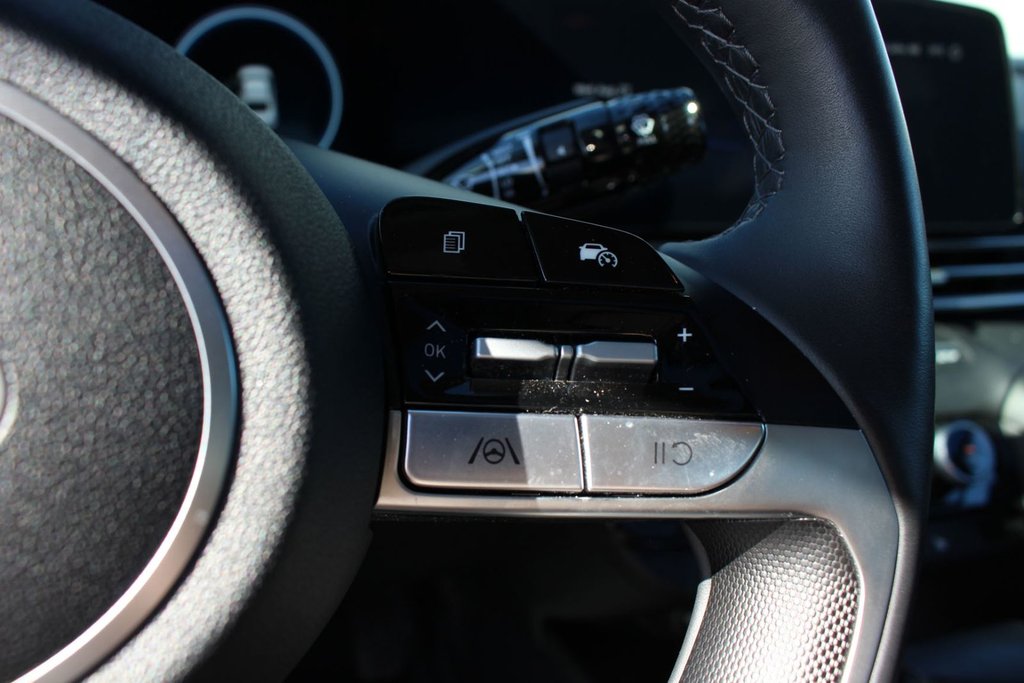 2024 Hyundai Elantra Preferred-Tech | SunRoof | Cam | Warranty to 2029 in Saint John, New Brunswick - 21 - w1024h768px