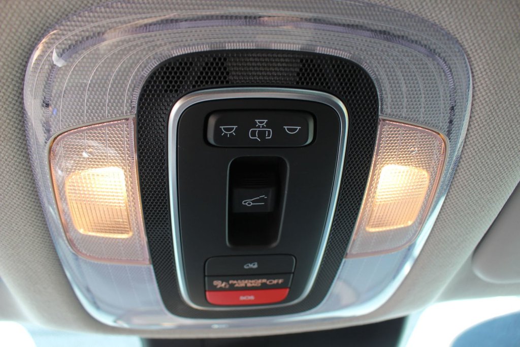 2024 Hyundai Elantra Preferred-Tech | SunRoof | Cam | Warranty to 2029 in Saint John, New Brunswick - 18 - w1024h768px