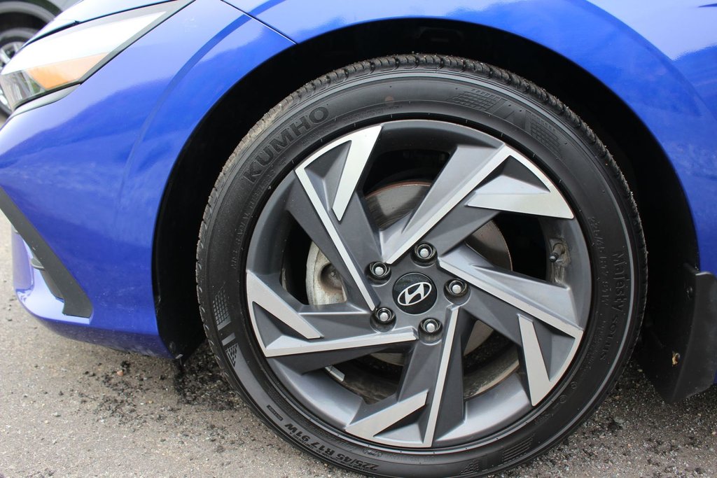 2024 Hyundai Elantra Preferred-Tech | SunRoof | Cam | Warranty to 2029 in Saint John, New Brunswick - 37 - w1024h768px