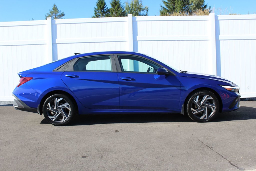 2024 Hyundai Elantra Preferred-Tech | SunRoof | Cam | Warranty to 2029 in Saint John, New Brunswick - 8 - w1024h768px