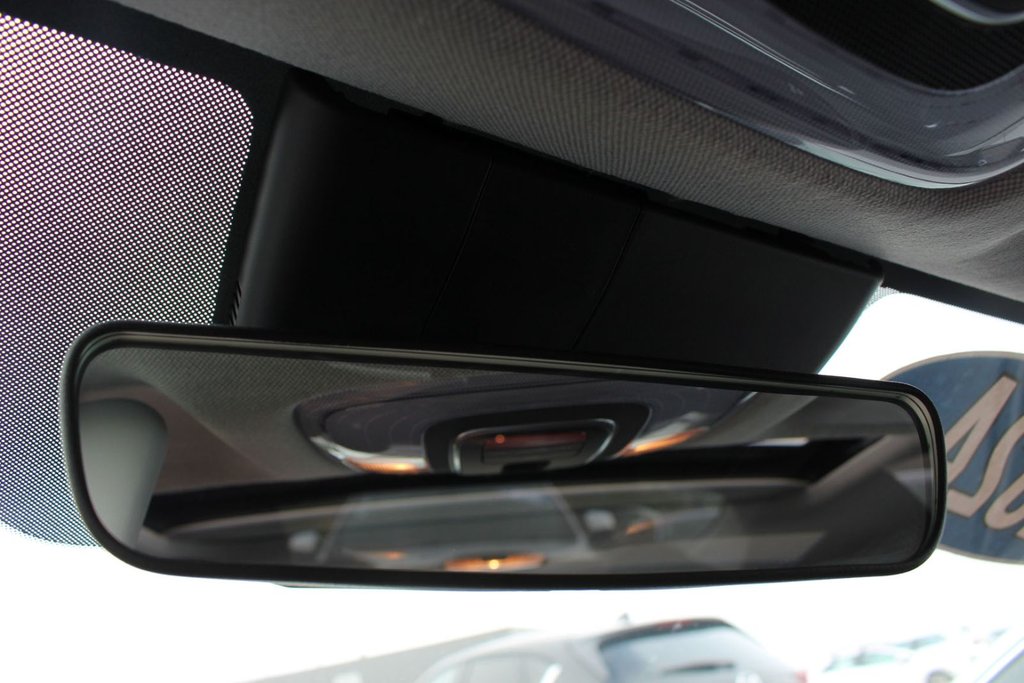 2024 Hyundai Elantra Preferred-Tech | SunRoof | Cam | Warranty to 2029 in Saint John, New Brunswick - 40 - w1024h768px