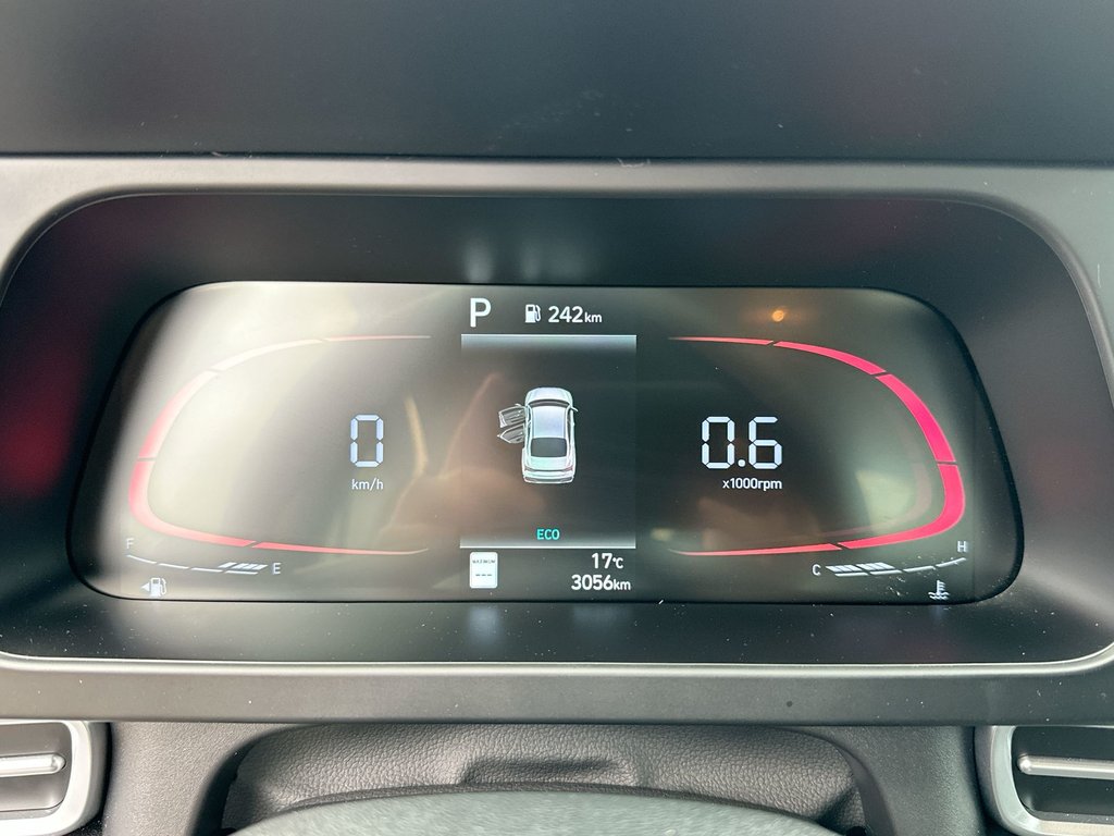 2024 Hyundai ELANTRA PREFERRED in Saint John, New Brunswick - 24 - w1024h768px