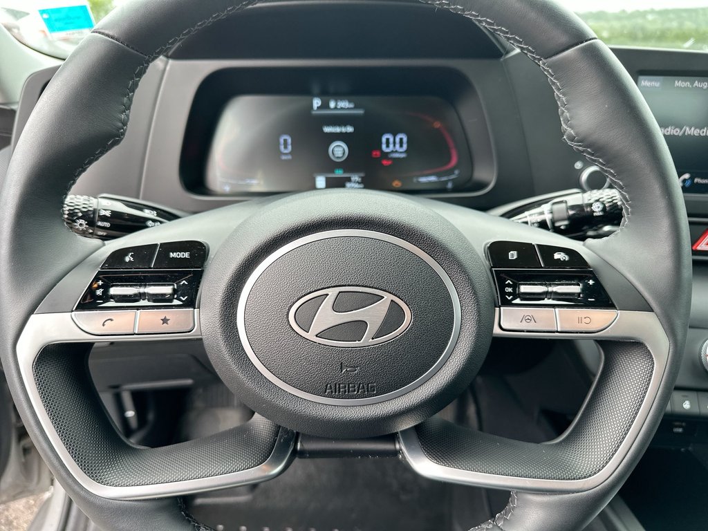 2024 Hyundai ELANTRA PREFERRED in Saint John, New Brunswick - 18 - w1024h768px