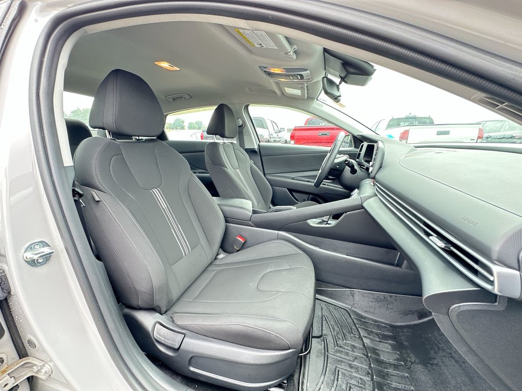2024 Hyundai ELANTRA PREFERRED in Saint John, New Brunswick - 42 - w1024h768px
