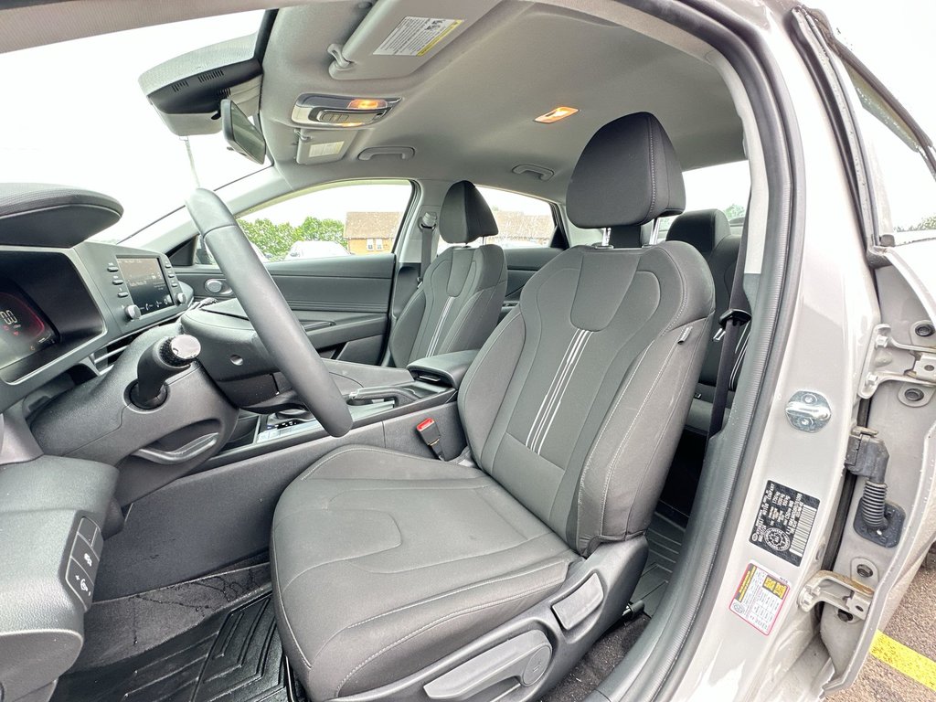 2024 Hyundai ELANTRA PREFERRED in Saint John, New Brunswick - 11 - w1024h768px