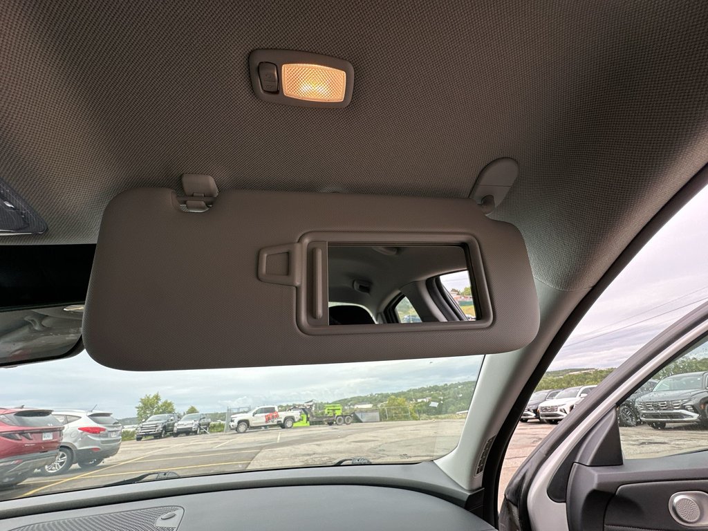 2024 Hyundai ELANTRA PREFERRED in Saint John, New Brunswick - 52 - w1024h768px