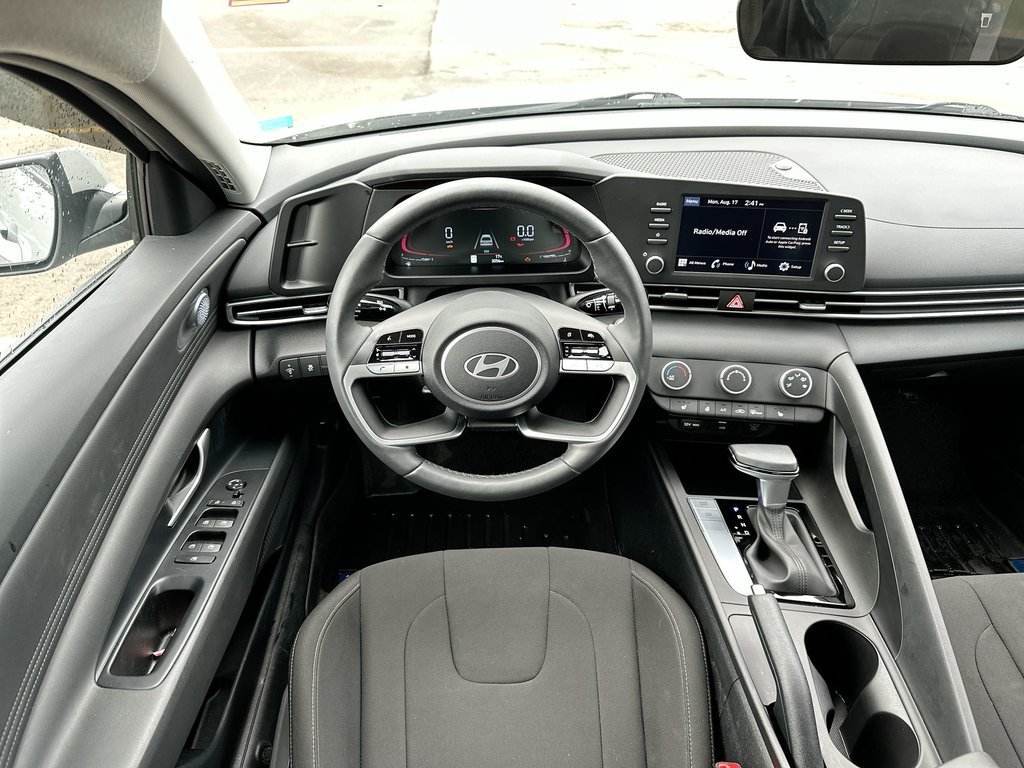 2024 Hyundai ELANTRA PREFERRED in Saint John, New Brunswick - 13 - w1024h768px