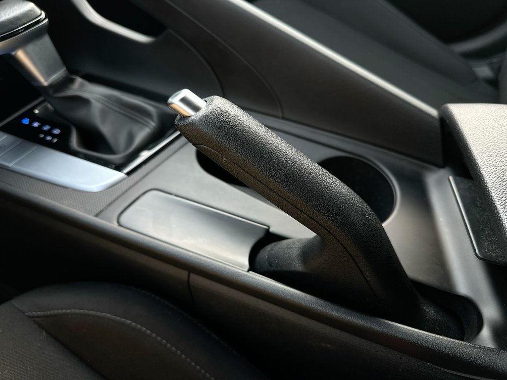 2025 Hyundai Elantra Preferred | Htd Whl | Cam | USB | Warranty to 2029 in Saint John, New Brunswick - 30 - w1024h768px