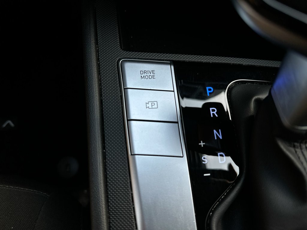 2025 Hyundai Elantra Preferred | Htd Whl | Cam | USB | Warranty to 2029 in Saint John, New Brunswick - 31 - w1024h768px