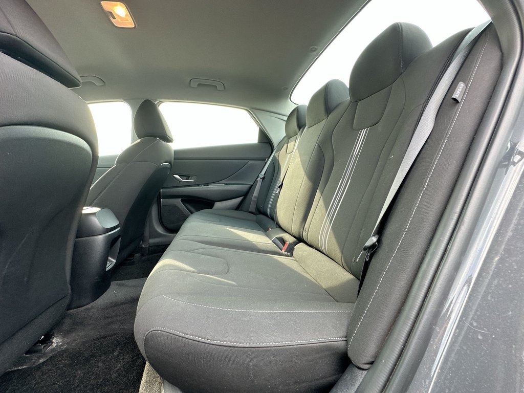 2025 Hyundai Elantra Preferred | Htd Whl | Cam | USB | Warranty to 2029 in Saint John, New Brunswick - 34 - w1024h768px