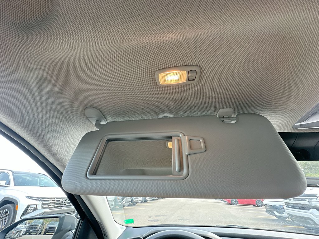 2025 Hyundai Elantra Preferred | Htd Whl | Cam | USB | Warranty to 2029 in Saint John, New Brunswick - 48 - w1024h768px