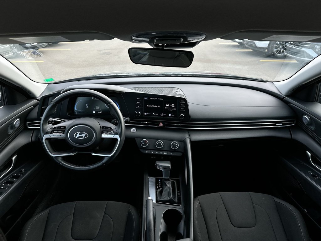 2025 Hyundai Elantra Preferred | Htd Whl | Cam | USB | Warranty to 2029 in Saint John, New Brunswick - 16 - w1024h768px