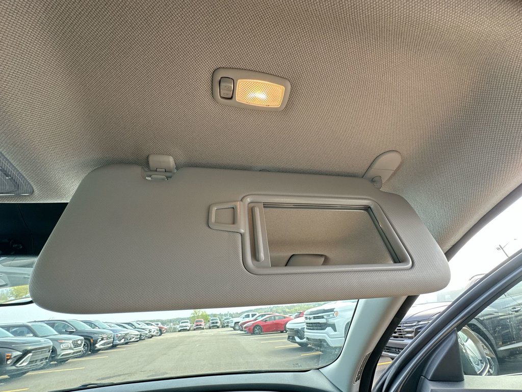 2025 Hyundai Elantra Preferred | Htd Whl | Cam | USB | Warranty to 2029 in Saint John, New Brunswick - 50 - w1024h768px