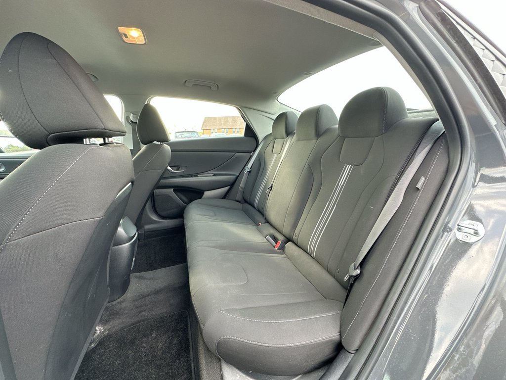 2025 Hyundai Elantra Preferred | Htd Whl | Cam | USB | Warranty to 2029 in Saint John, New Brunswick - 33 - w1024h768px