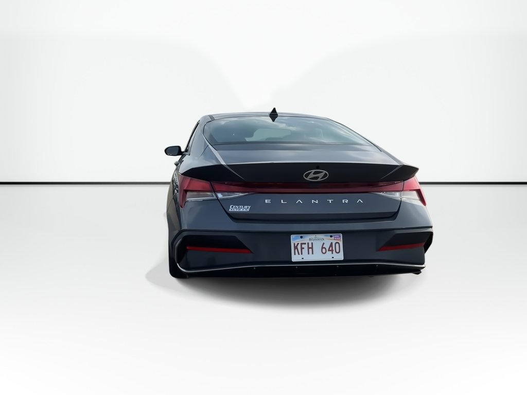 2025 Hyundai Elantra Preferred | Htd Whl | Cam | USB | Warranty to 2029 in Saint John, New Brunswick - 7 - w1024h768px