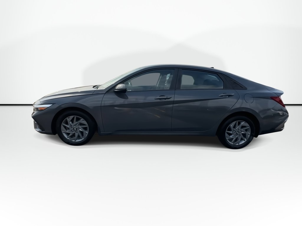 2025 Hyundai Elantra Preferred | Htd Whl | Cam | USB | Warranty to 2029 in Saint John, New Brunswick - 5 - w1024h768px