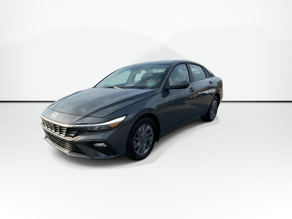 2025 Hyundai Elantra Preferred | Htd Whl | Cam | USB | Warranty to 2029 in Saint John, New Brunswick - 4 - w1024h768px