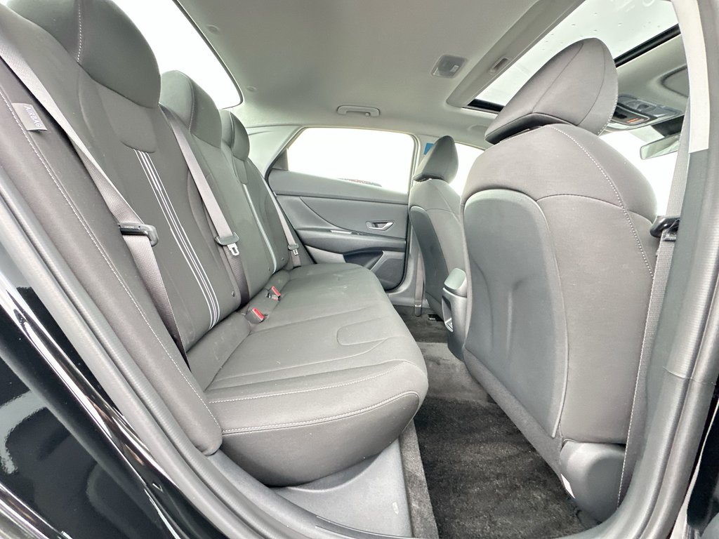 2026 Hyundai Elantra Preferred Tech | Roof | Nav | Warranty to 2030 in Saint John, New Brunswick - 40 - w1024h768px
